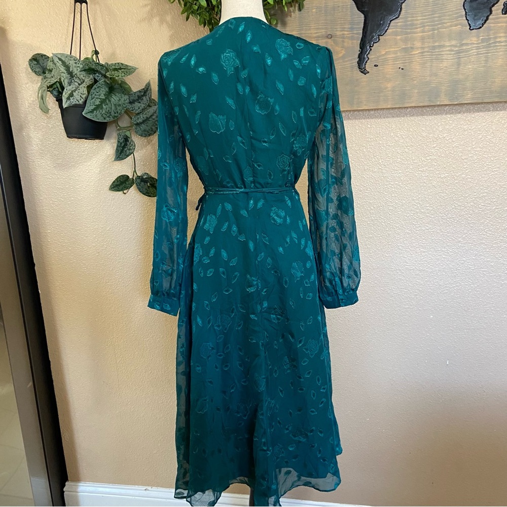 NWOT Lulus Evening of Elegance Emerald Green Floral Jacquard Wrap Dress - Picture 4 of 7